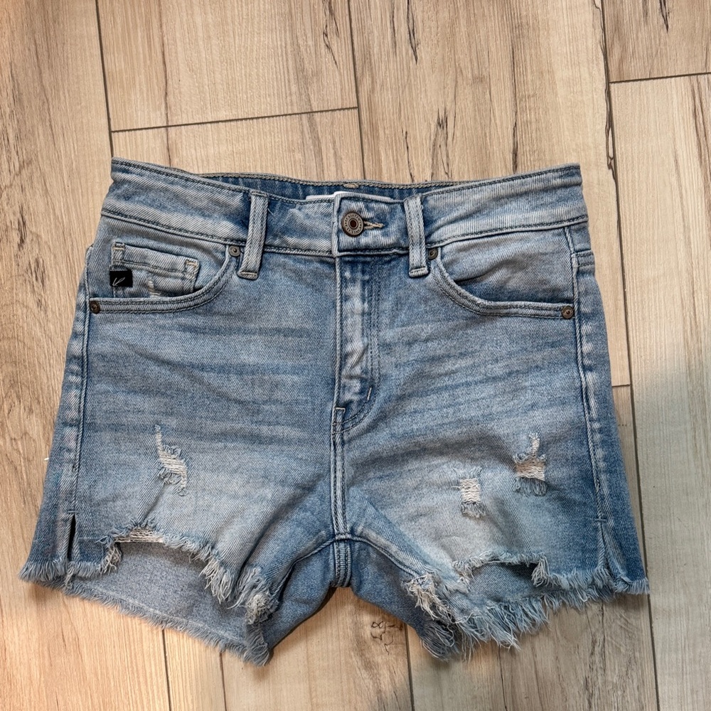 KanCan Light Blue Distressed Jean Shorts Size Small